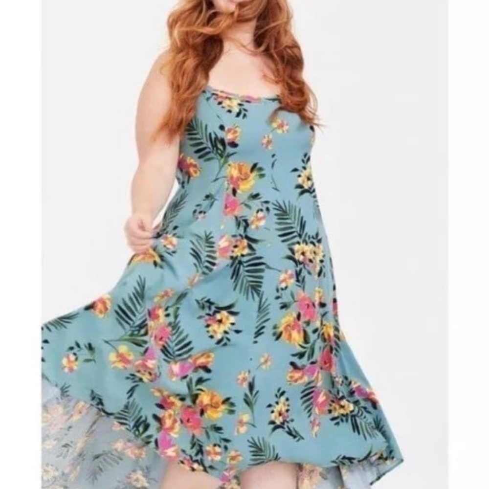 Torrid hi-lo swing dress size 0 (Large)